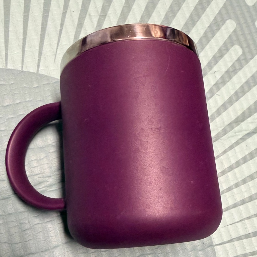 Hydro Flask Plum Mug with Handle - Picture 2 of 4